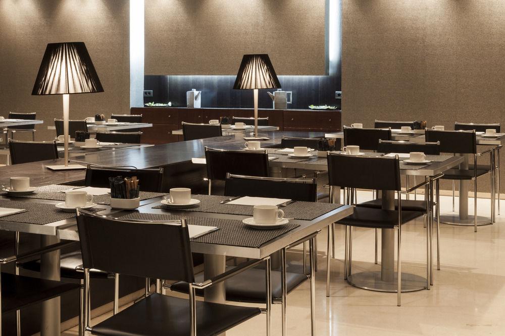 Ac Hotel Badajoz By Marriott Exterior photo