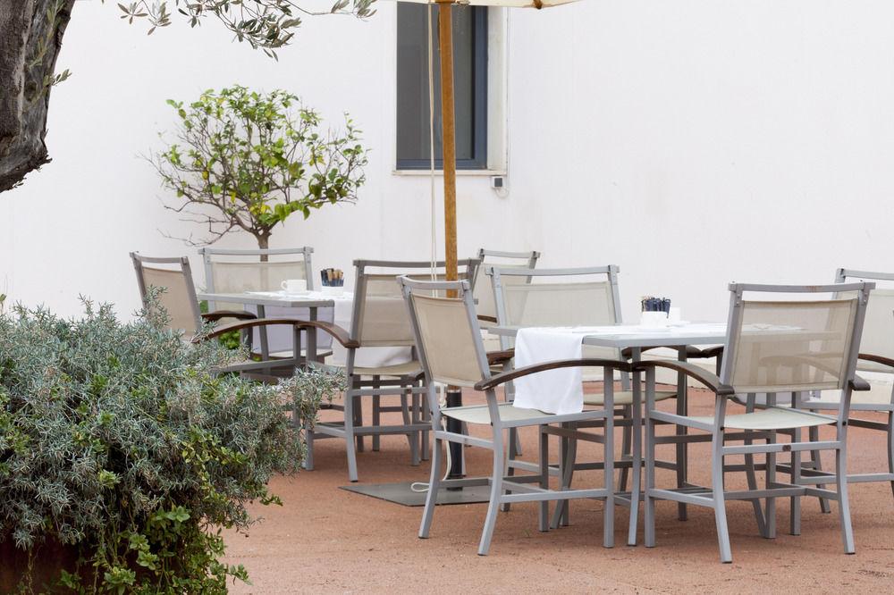 Ac Hotel Badajoz By Marriott Exterior photo