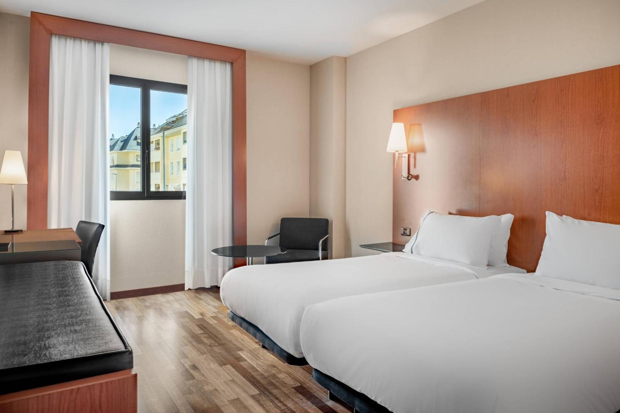 Ac Hotel Badajoz By Marriott Exterior photo