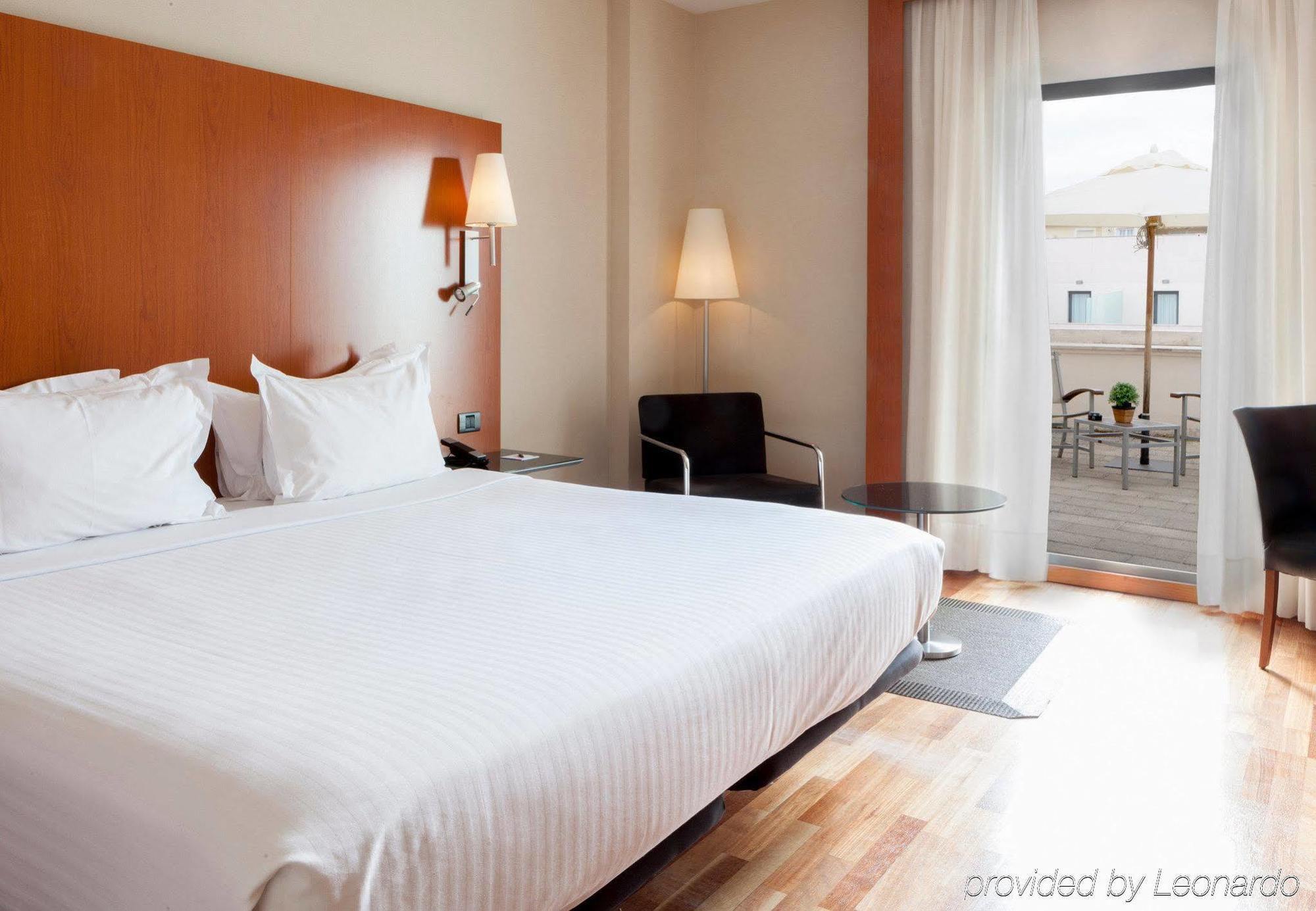 Ac Hotel Badajoz By Marriott Exterior photo
