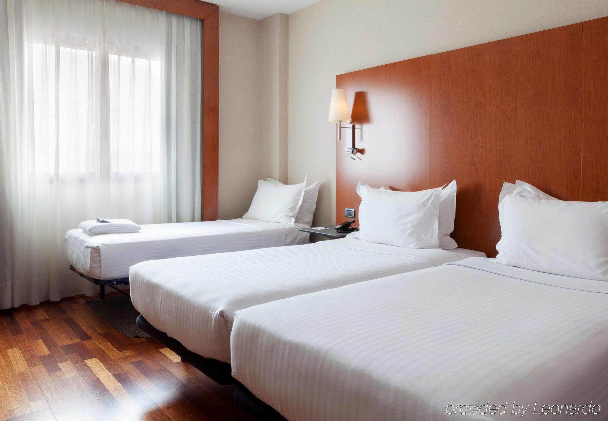 Ac Hotel Badajoz By Marriott Exterior photo