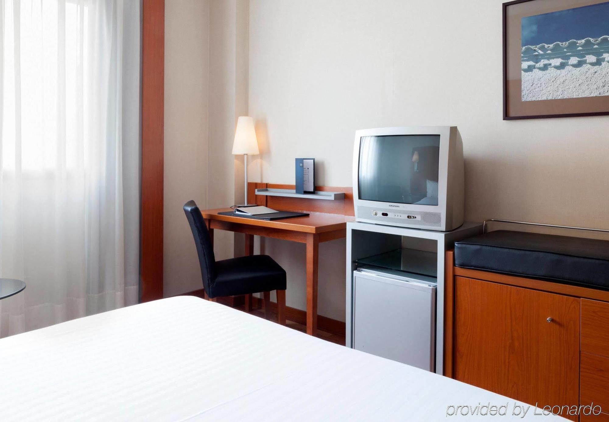Ac Hotel Badajoz By Marriott Exterior photo